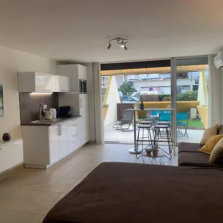 588 2 Pers Heliopolis D Rez-de-chaussee Proche * Agde