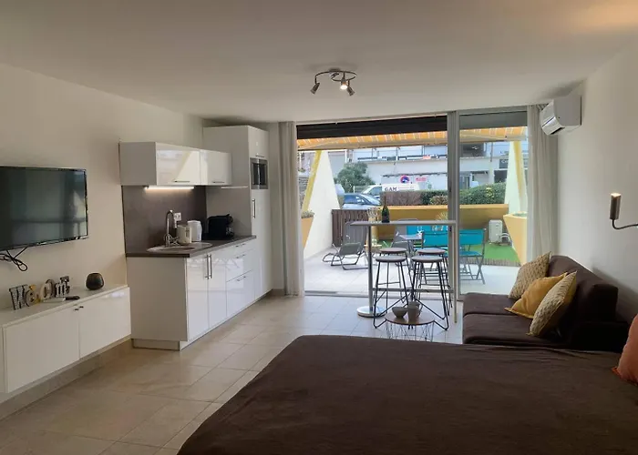 588 2 Pers Heliopolis D Rez-de-chaussee Proche * Agde